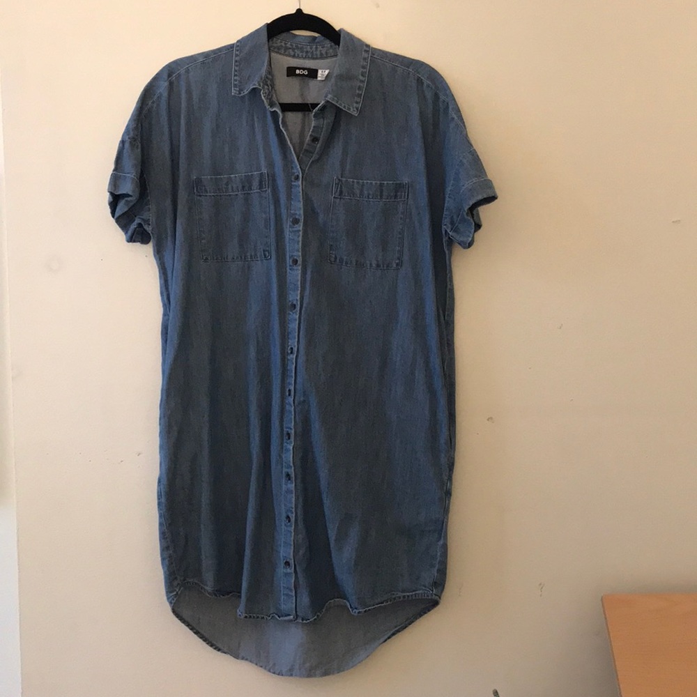 BDG Chambray Short Sleeve Shirt Dress